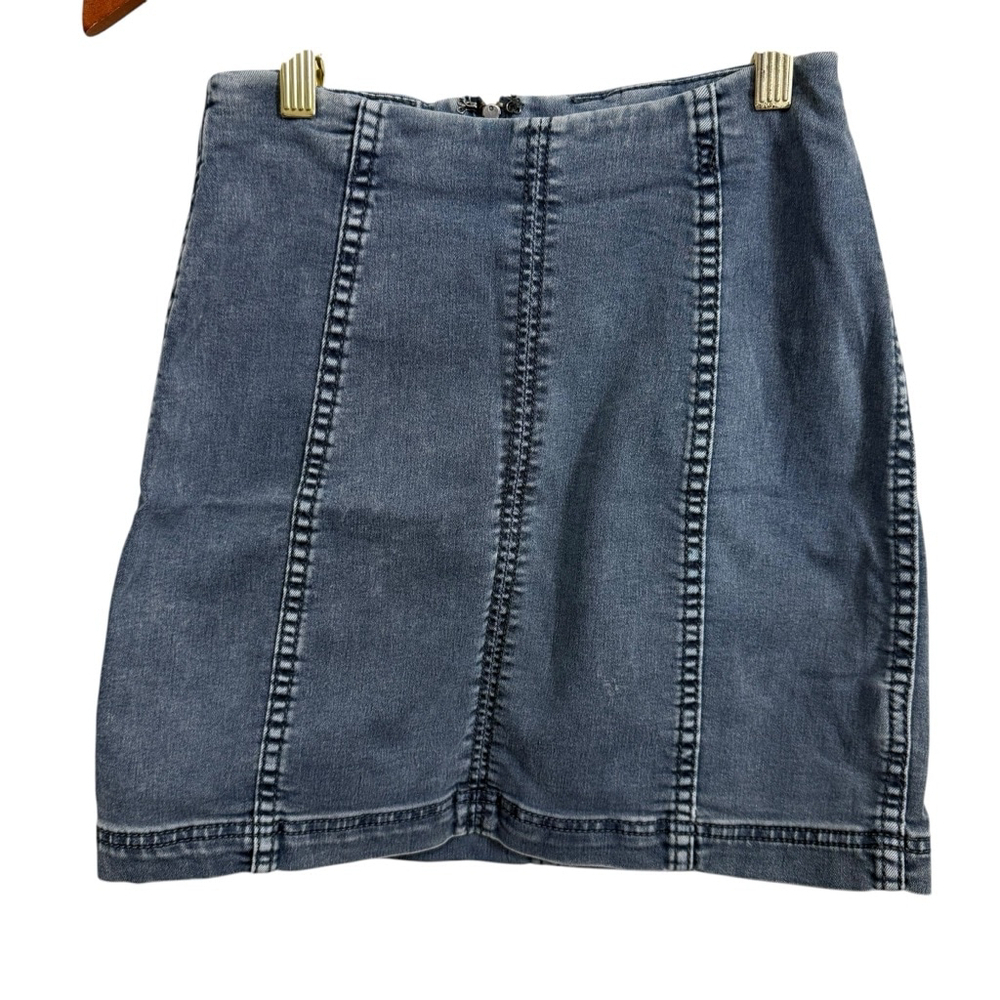 Free People Denim Skirt, Size 2, Blue